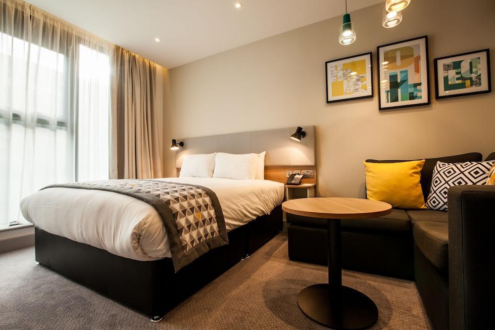 By Ihg Hotel Birmingham